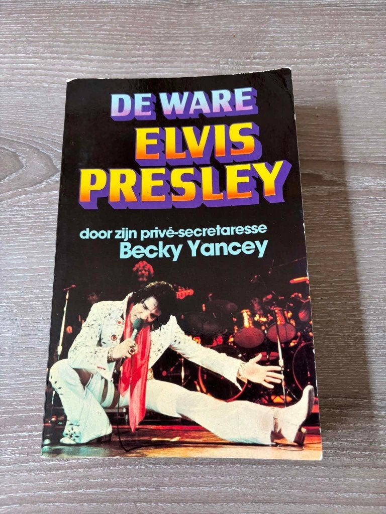 Elvis, De ware Elvis Presley door zijn privé-secretaresse, Livres, Musique, Enlèvement ou Envoi, Comme neuf, Artiste