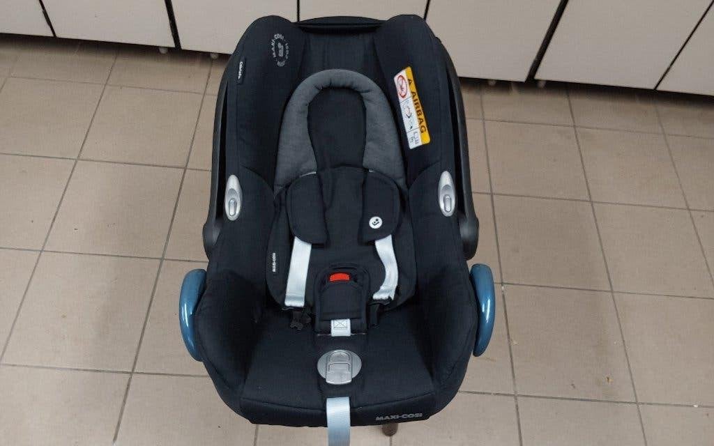 MAXI COSI MET 2 WAY ISOFIX, Ophalen of Verzenden, Zo goed als nieuw