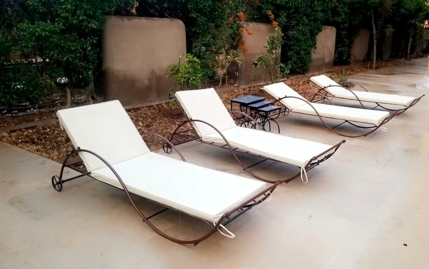 TRANSATS ARTISANAUX EN FER FORGÉ, Jardin & Terrasse, Chaises longues