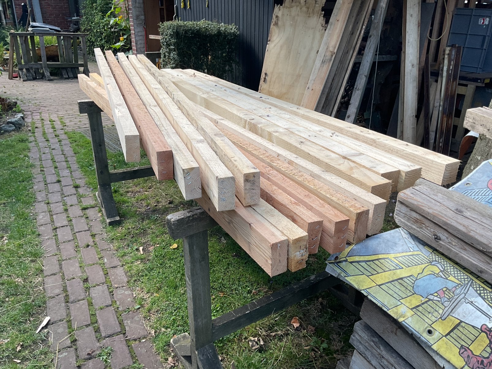 Poutres en bois de construction, Jardin & Terrasse, Poteaux, Poutres & Planches, Enlèvement, Comme neuf, Poutres