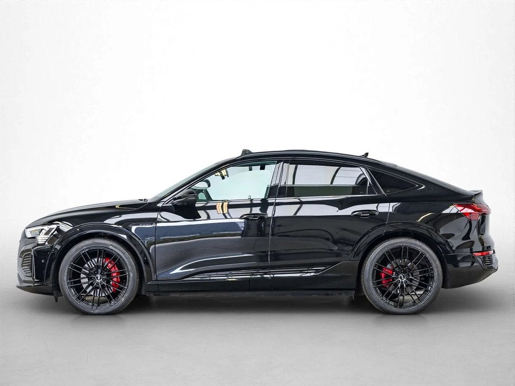 Audi Q8 e-tron 55 QUATTRO S LINE|PANO|ACC|LA|360|KEYLESS|, Auto's, Audi, Automaat, Gebruikt, Zwart, 408 pk