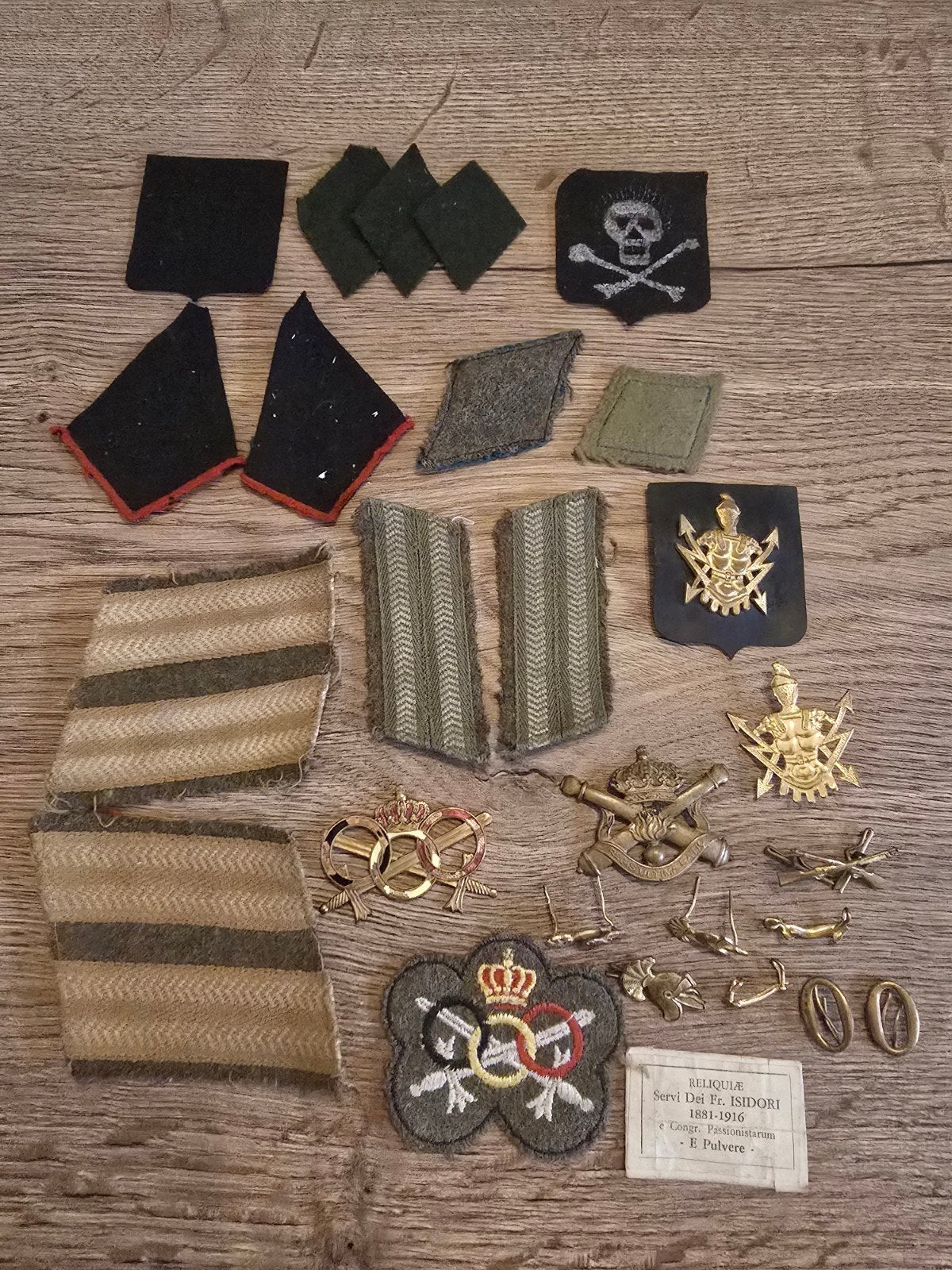 Lot insignes militaire armée belge Belgique officier grades, Collections, Enlèvement ou Envoi