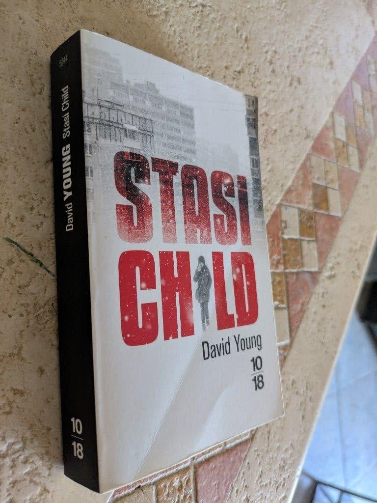 Stasi Child (David Young)., David Young., Comme neuf, Europe autre, Envoi