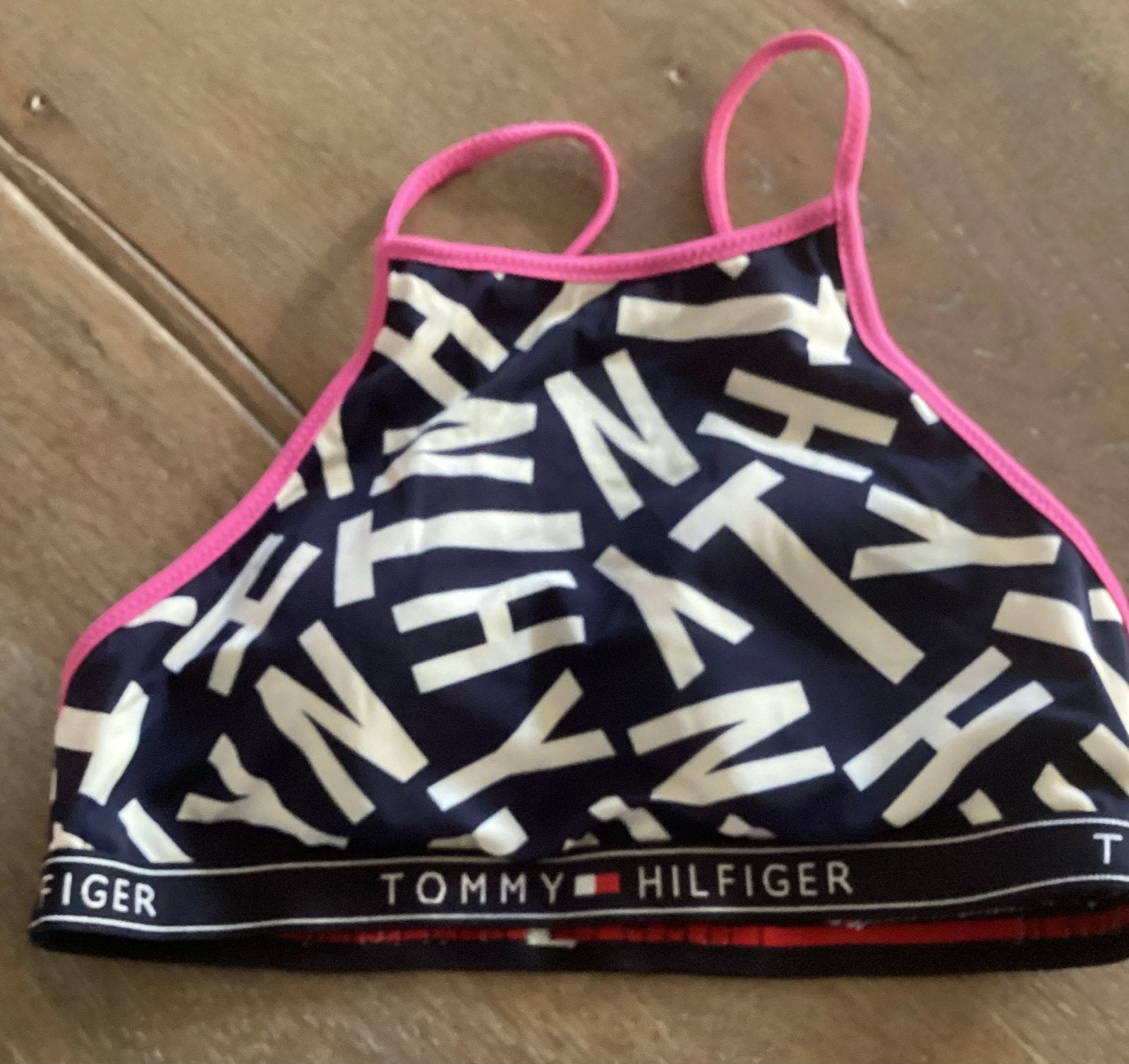 TOMMY HILFIGER NIEUWE BIKINI TOP MAAT XS ,MOOI!!, Kleding | Dames, Badmode en Zwemkleding, Ophalen of Verzenden, Nieuw, Overige kleuren