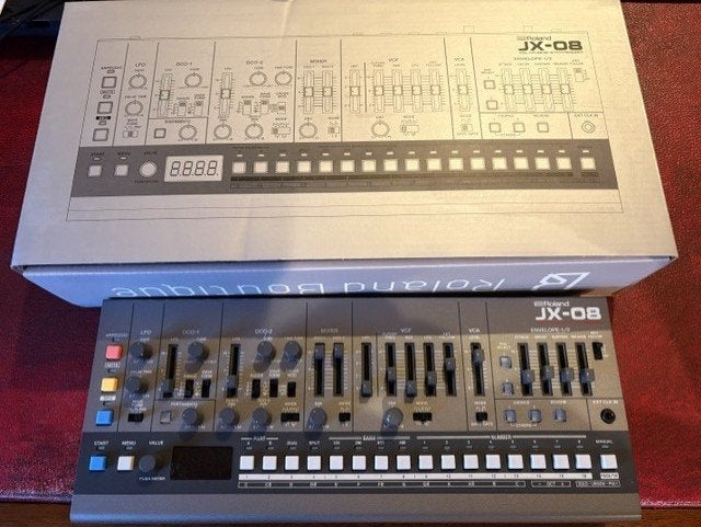 Roland JX-08, Muziek en Instrumenten, Synthesizers, Ophalen of Verzenden, Nieuw, Roland
