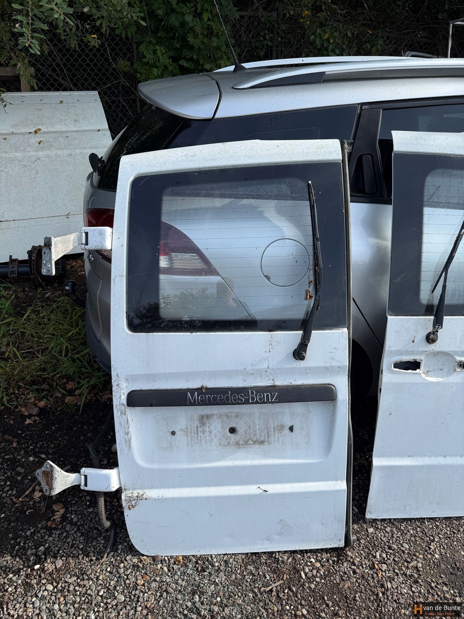 Mercedes Vito 639 achterdeuren, Arrière, -, Haillon arrière, Enlèvement