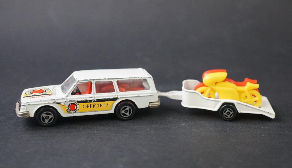 Majorette Volvo 245 DL - Tour de France - TOP, Enlèvement ou Envoi