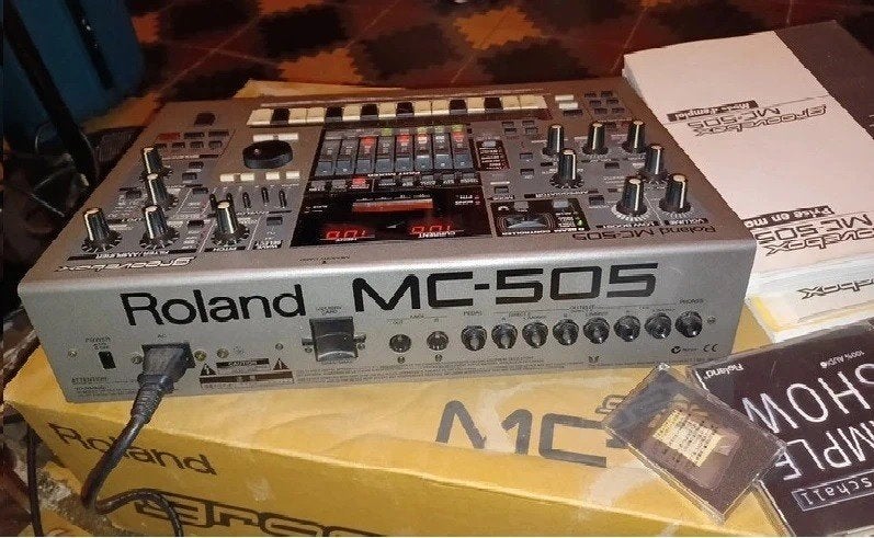 Roland Groovebox MC-505 Music sequencer modul - comme neuve, Autres nombres, Roland, Comme neuf, Enlèvement