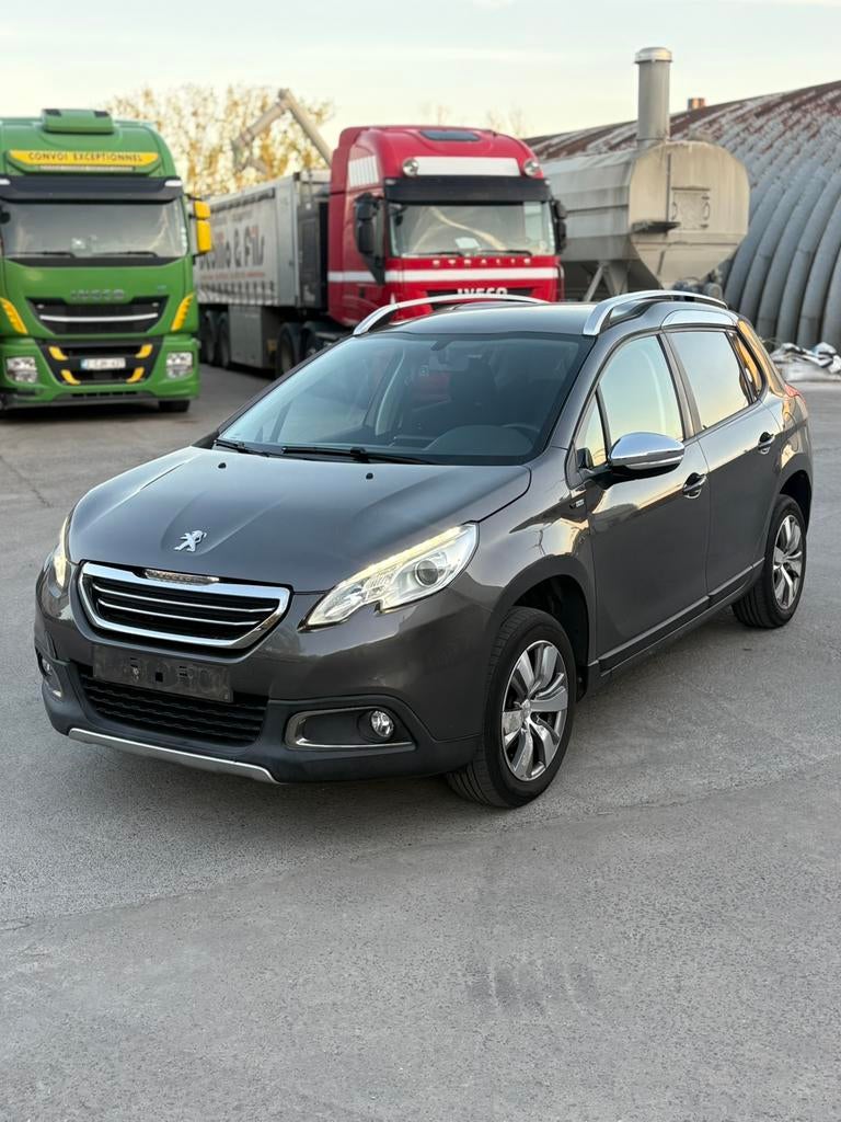 PEUGEOT 2008 1.2i ESSENCE EURO 6B, Autos, Peugeot, Achat, Euro 6, Boîte manuelle, 5 portes