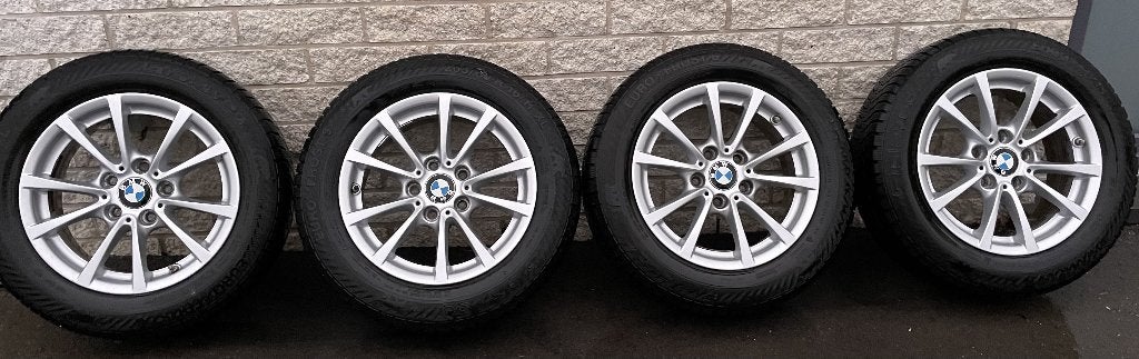 4 roues BMW hiver 16 pouces à vendre, Autos : Pièces & Accessoires, Pneus et Jantes, Pneus hiver, 16 pouces, Véhicule de tourisme