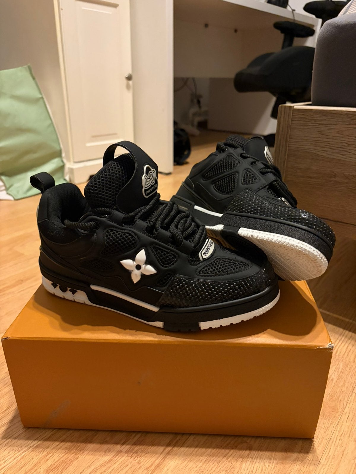 Louis Vuitton Skate Sneakers, Ophalen of Verzenden, Zo goed als nieuw, Sneakers