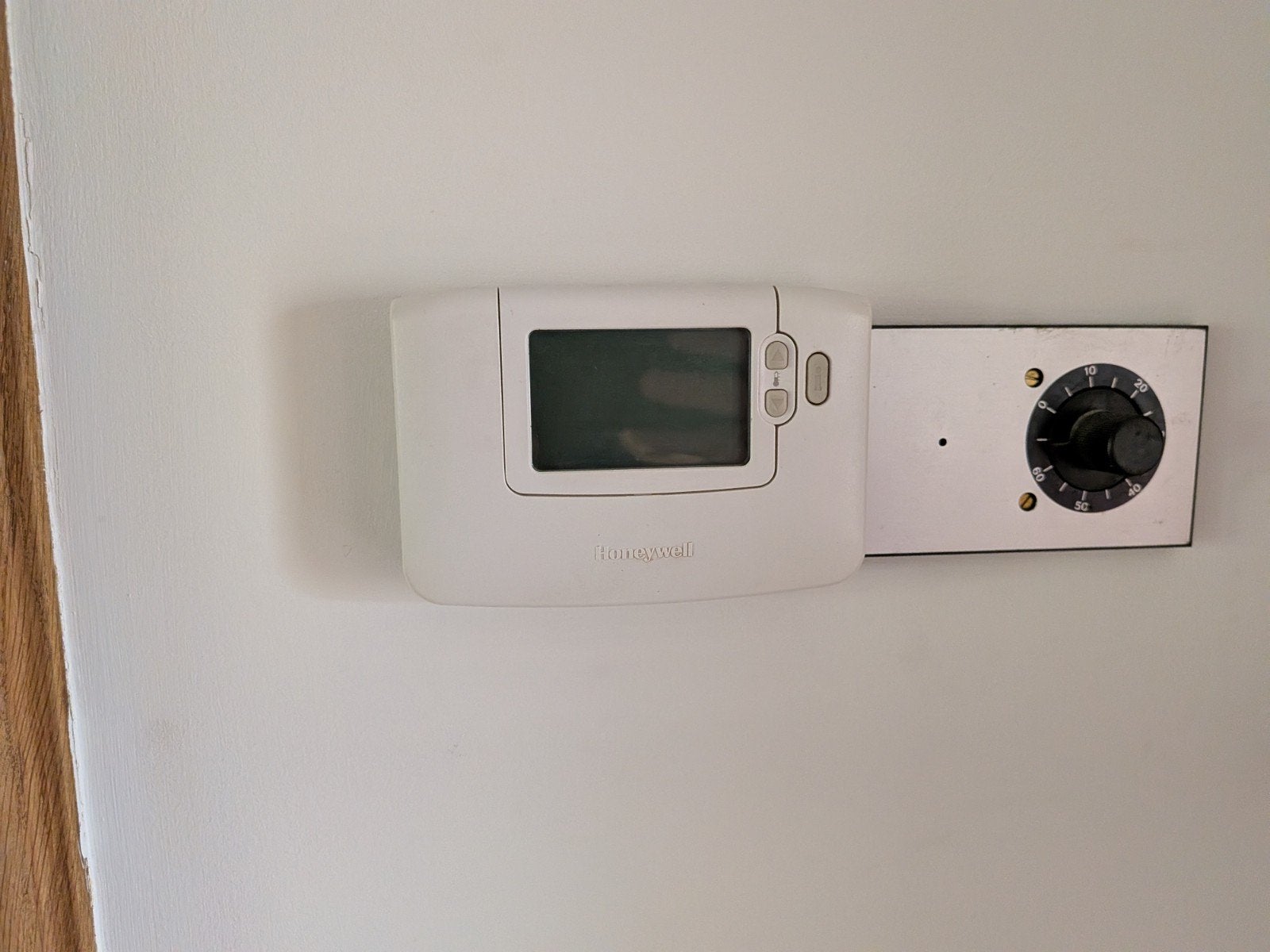 HONEYWELL thermostaat (links op foto), Ophalen, Gebruikt, Thermostaat