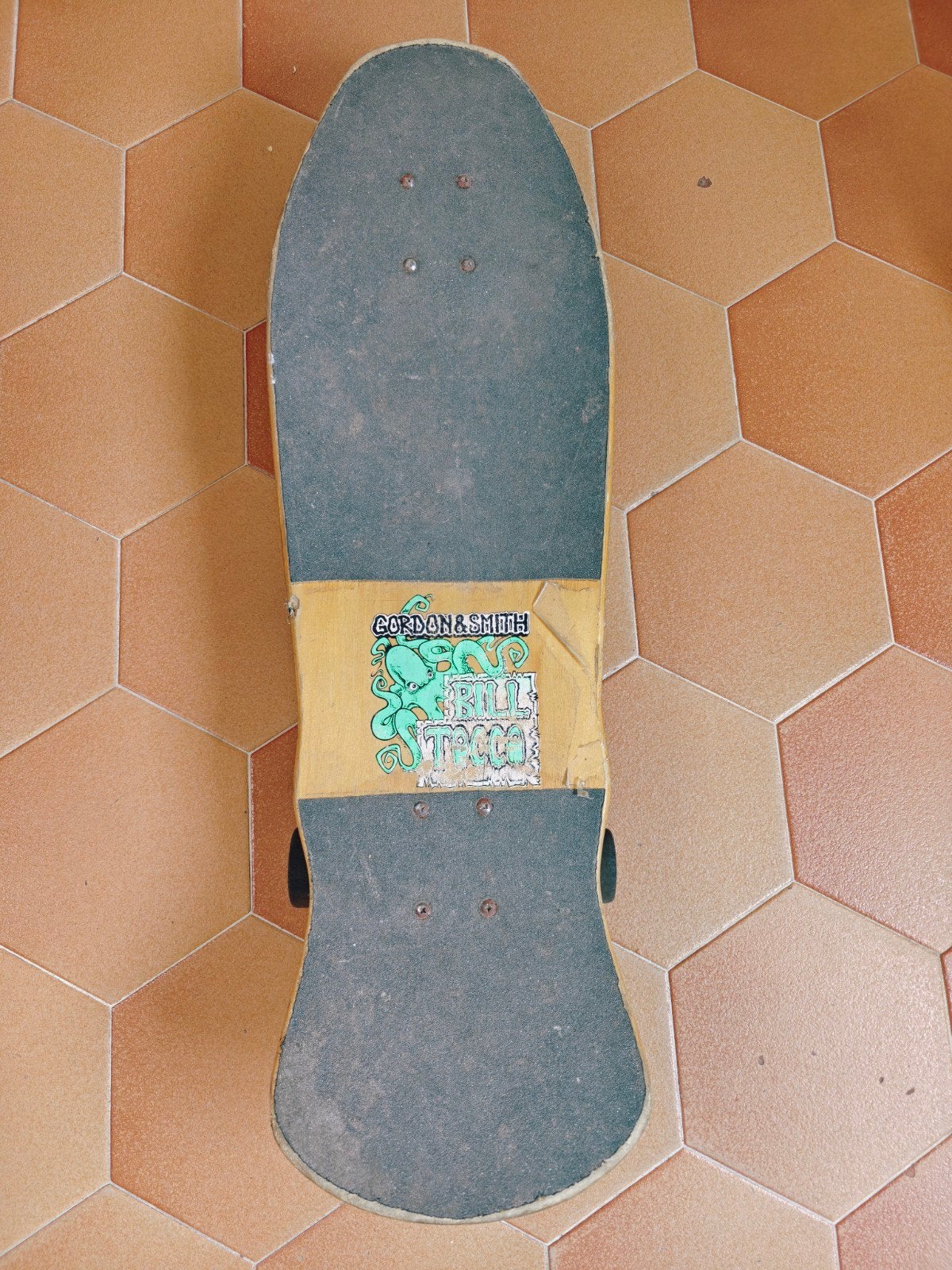 Gordon & Smith (G&S) "Bill Tocco - Gunslinger
Wheels Powell, Enlèvement ou Envoi, Utilisé, Skateboard