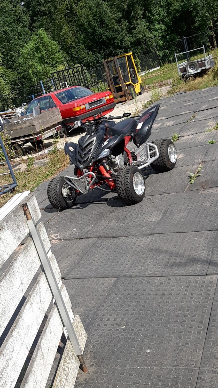 GEZOCHT! Frame raptor 700 met papieren, Motoren, Quads en Trikes