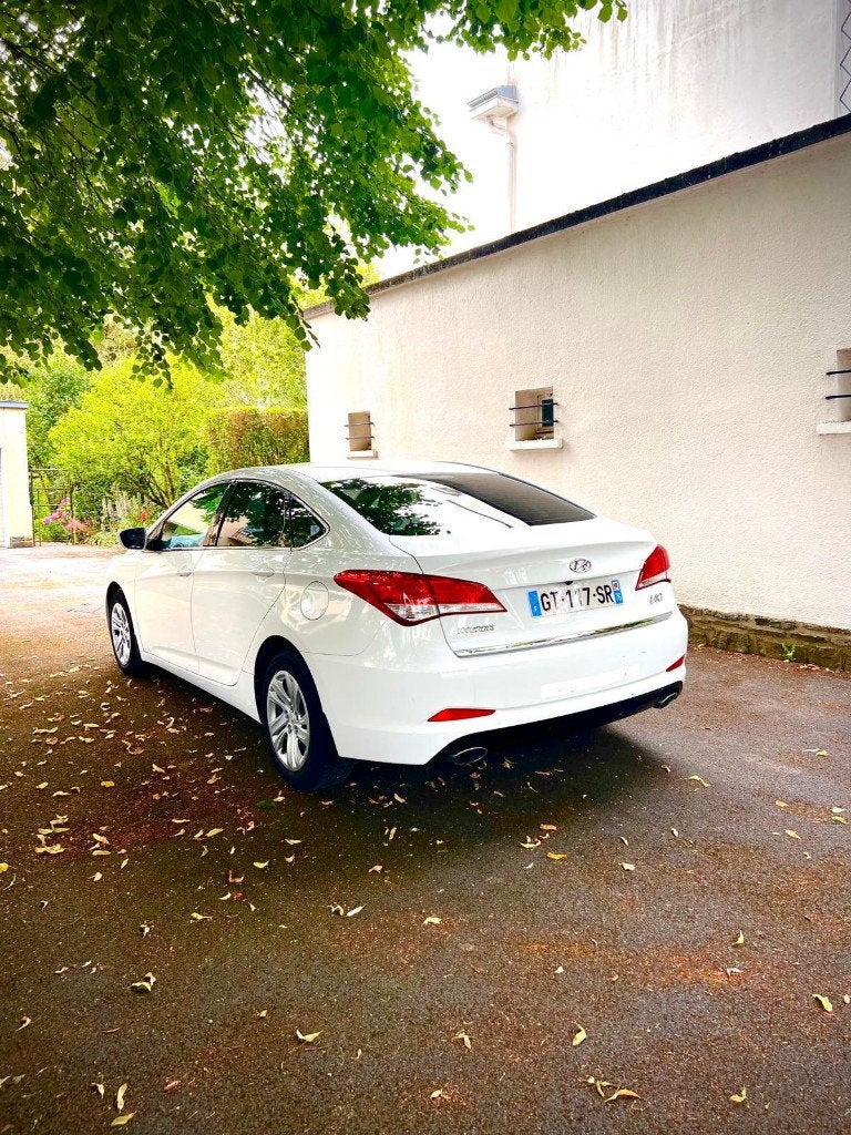 Hyundai I40 Pack Business 1.7 CRDI 115 Blue Drive, Autos, Euro 5, Achat, Noir, 5 portes