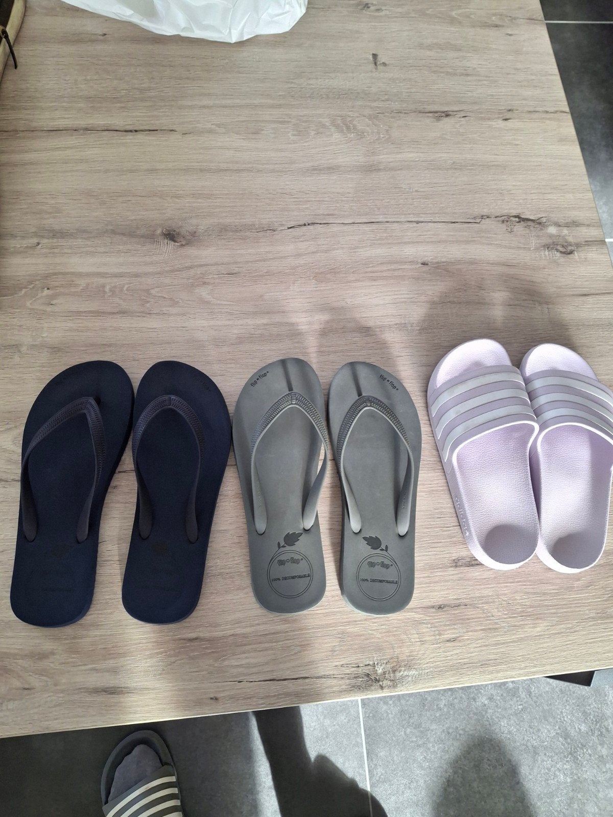 slippers maat 39/40   2€/stuk, Ophalen of Verzenden, Slippers