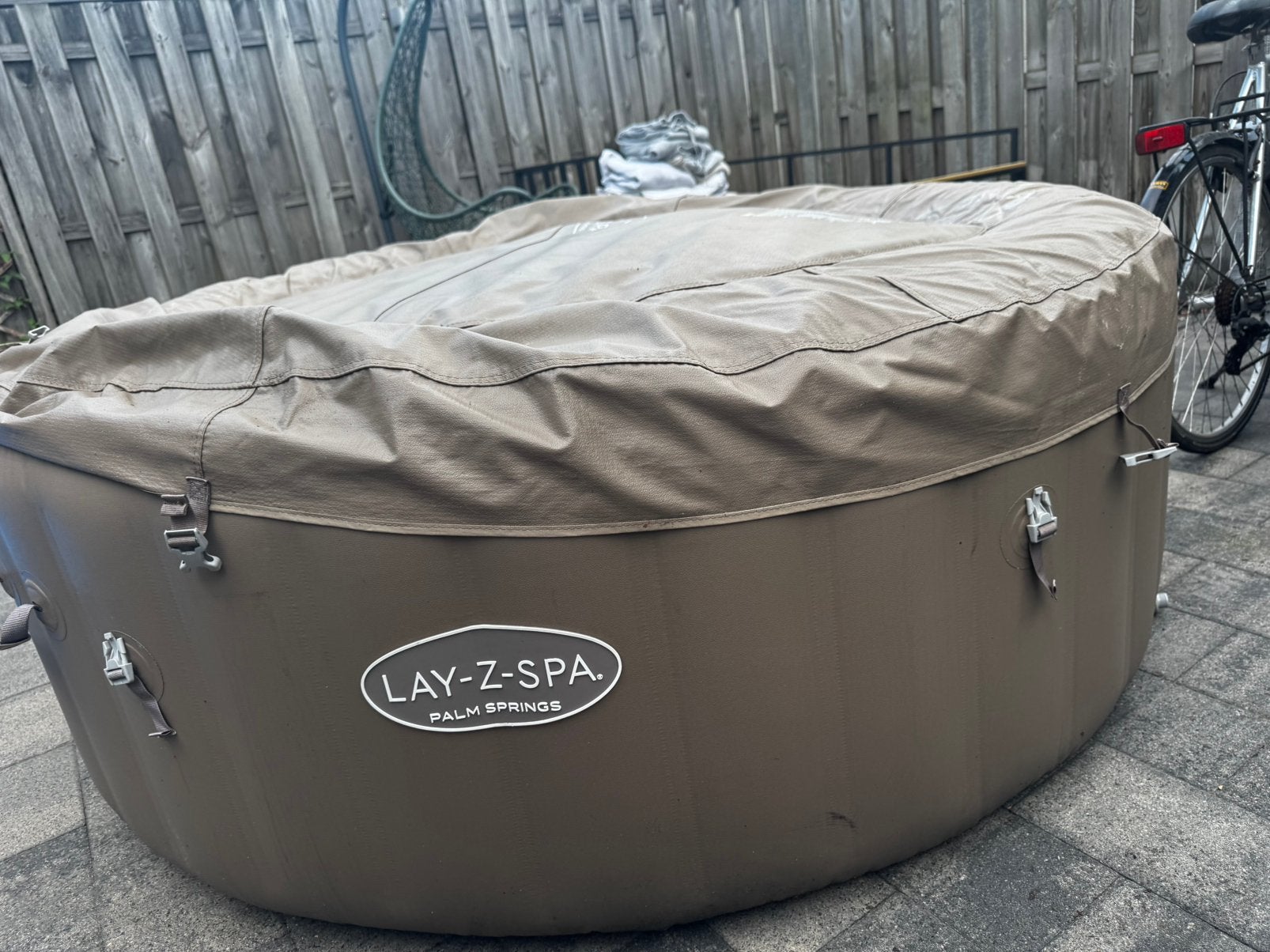 Jacuzzi (opblaas), Jardin & Terrasse, Bains à remous et Spas, Enlèvement, Comme neuf