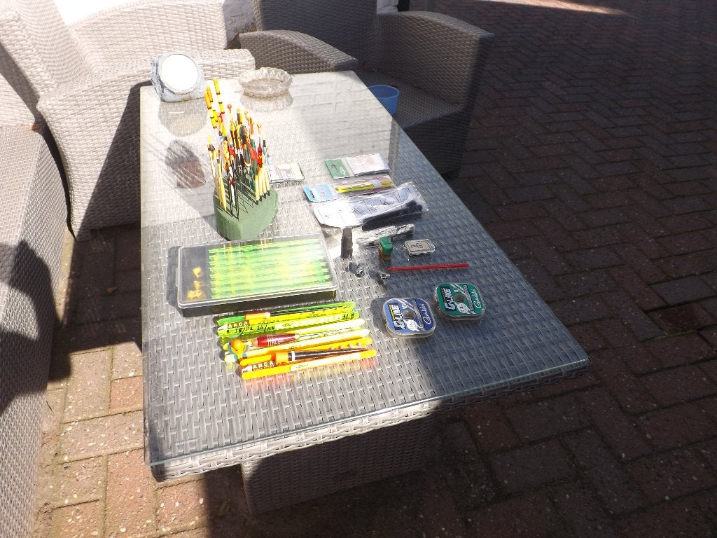 40 nieuwe dobbers , haakaanzetter , draad , lood , enzo ..., Watersport en Boten, Ophalen of Verzenden, Nieuw, Dobber of Lood