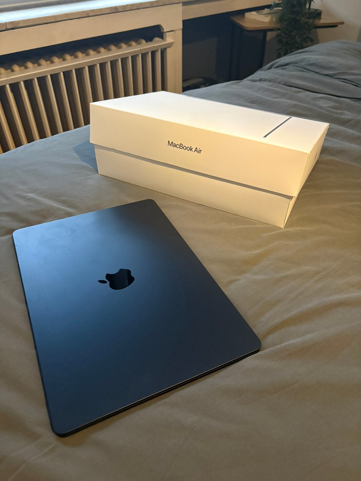 Apple MacBook Air (M4, 2025), Enlèvement, 15 pouces, Apple, SSD