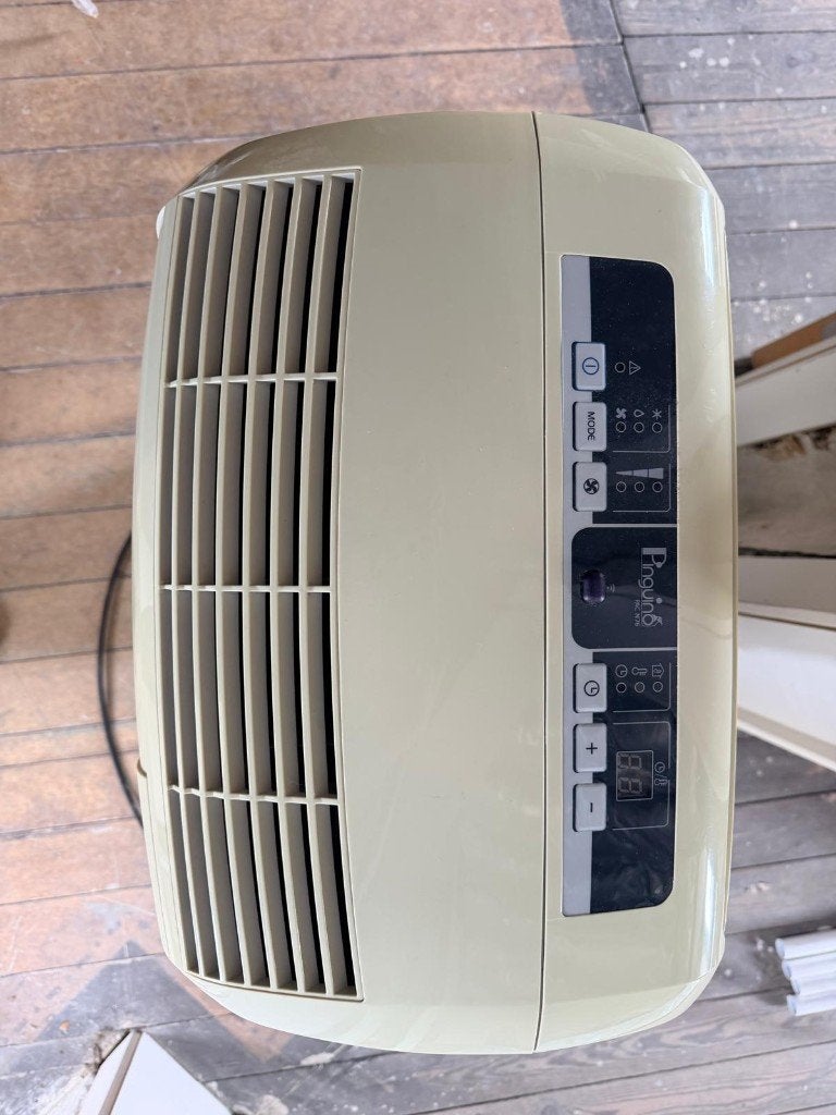 Mobiele airco DeLonghi - werkt perfect! ️, Ophalen, Gebruikt, Minder dan 60 m³, 3 snelheden of meer