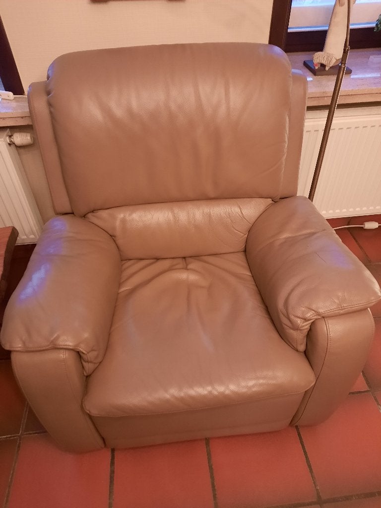 salon met salontafel, Huis en Inrichting, Ophalen, Gebruikt, Leer, Tijdloos