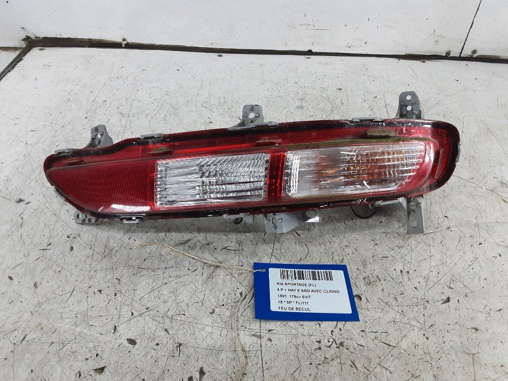 ACHTERUITRIJLICHT Kia Sportage (QL) (01-2015/09-2022) (QLLR), Mevr. I. Hauben, Rue de l'Espoir 34 34
4030  GRIVEGNÉE, BE, Info@Collignon.be