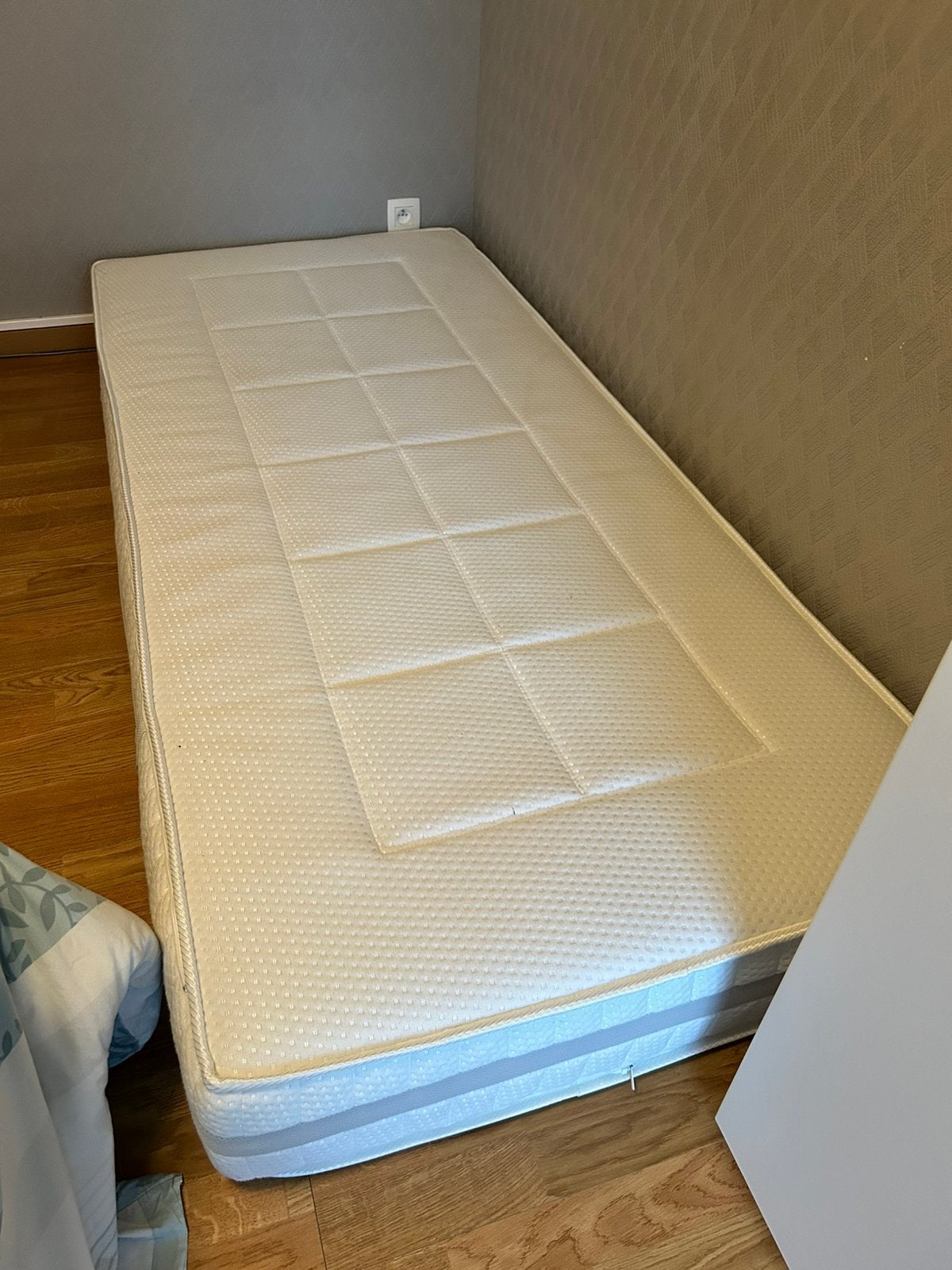matras in nieuwstaat, Maison & Meubles, Enlèvement, Comme neuf, 90 cm, Matelas