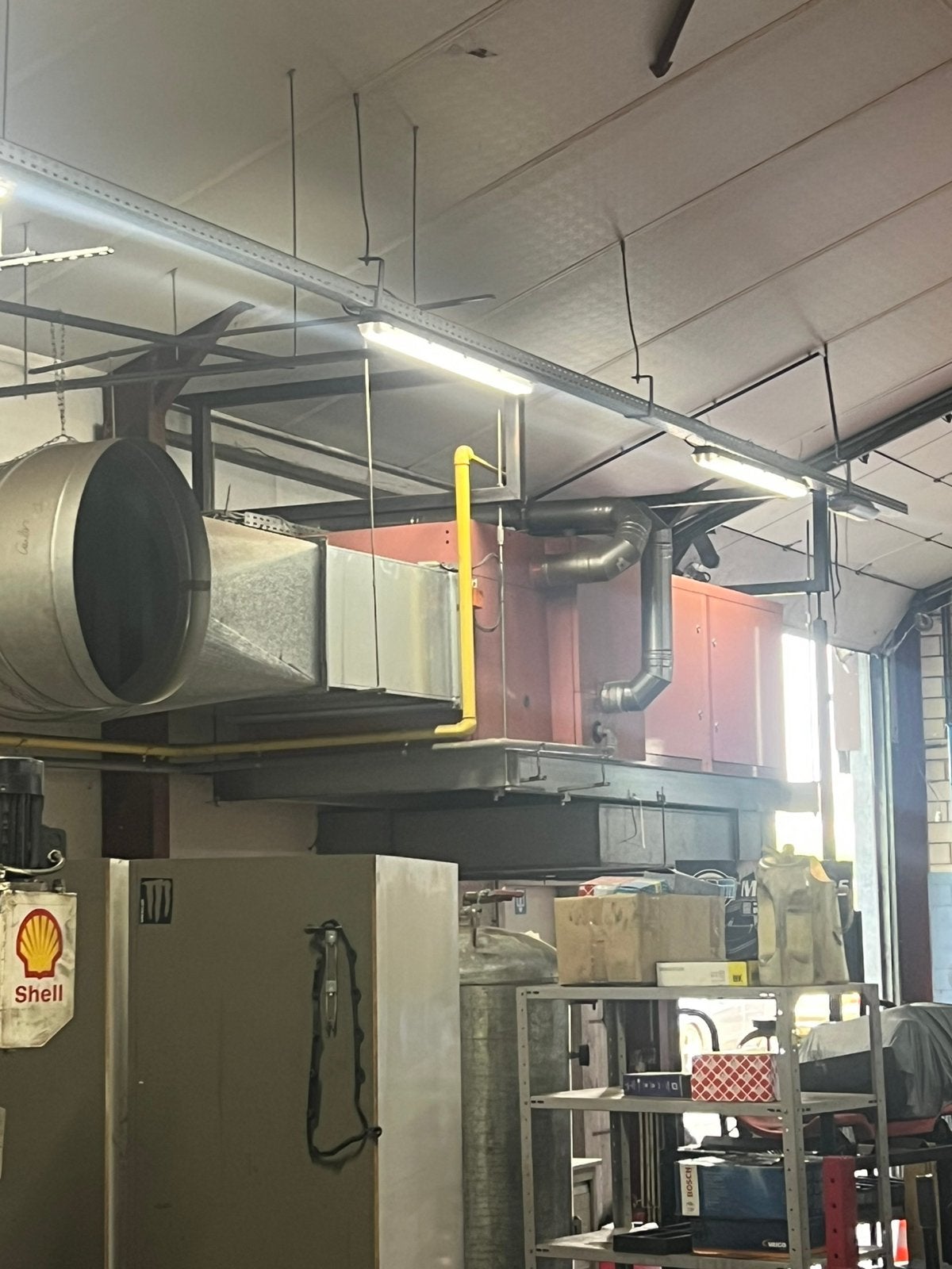 Gasverwarminginstalatie vor hallen ,met schakelbord, Ophalen