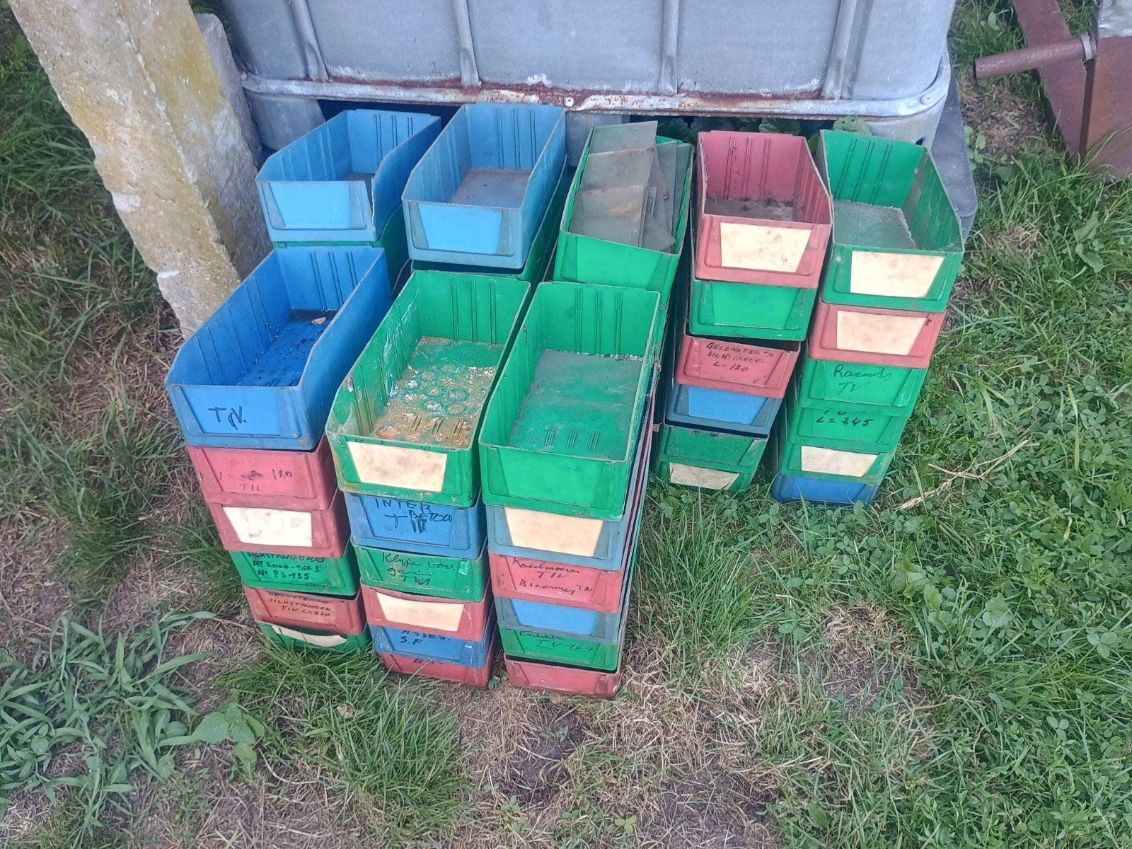 Sorteer bakjes, Ophalen