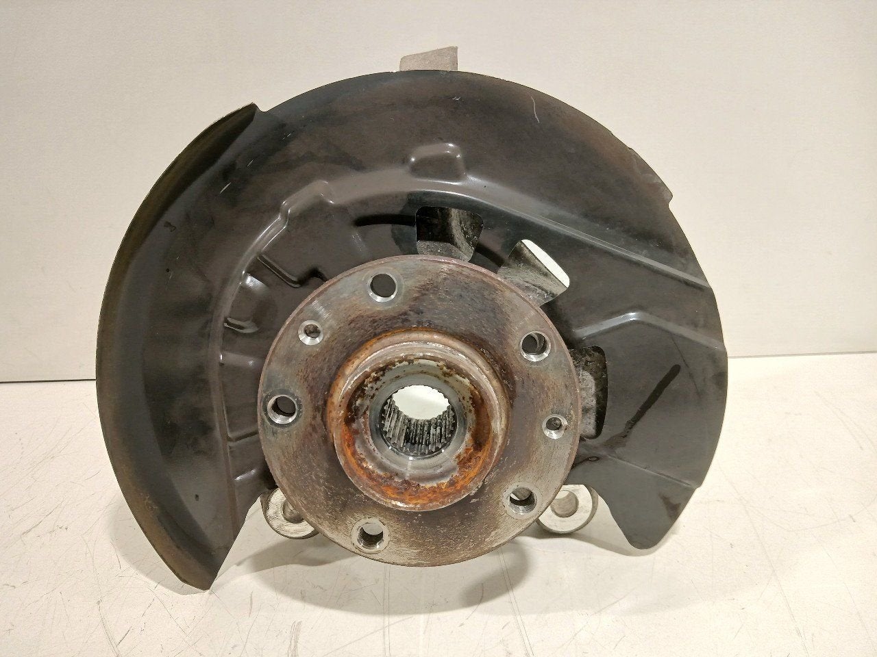 Wielnaaf links voor Renault Austral, Onderdelen@venauto.nl, Van der Ven Autorecycling B.V., Gebruikt, Ettenseweg 76, 4706 PB Roosendaal, The Netherlands