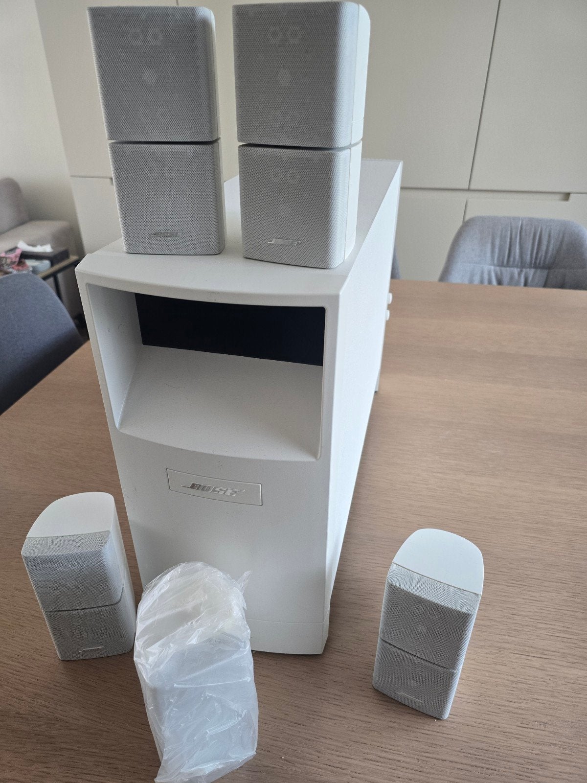 Bose Acoustimass 5.1 Speaker System - Wit, Gebruikt, Speakerset, Bose, Geschikt voor surround/home cinema