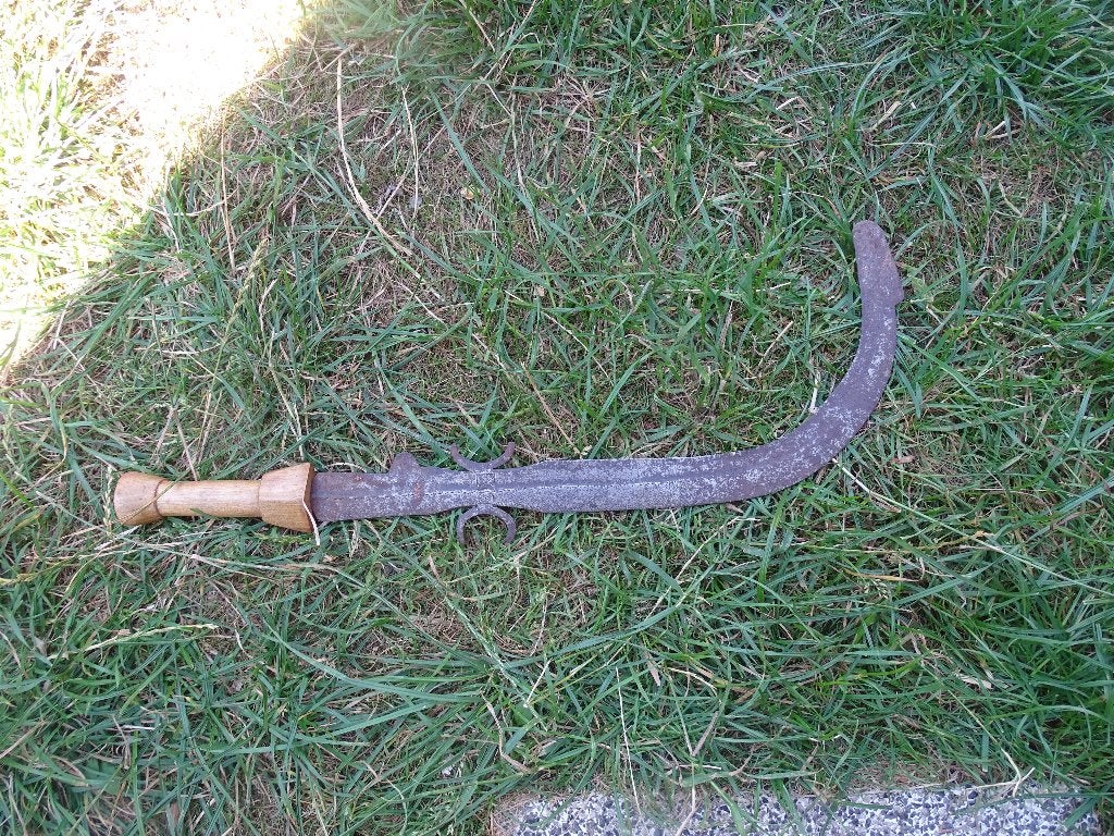Antieke sikkel met houten handvat, Antiek en Kunst, Ophalen of Verzenden