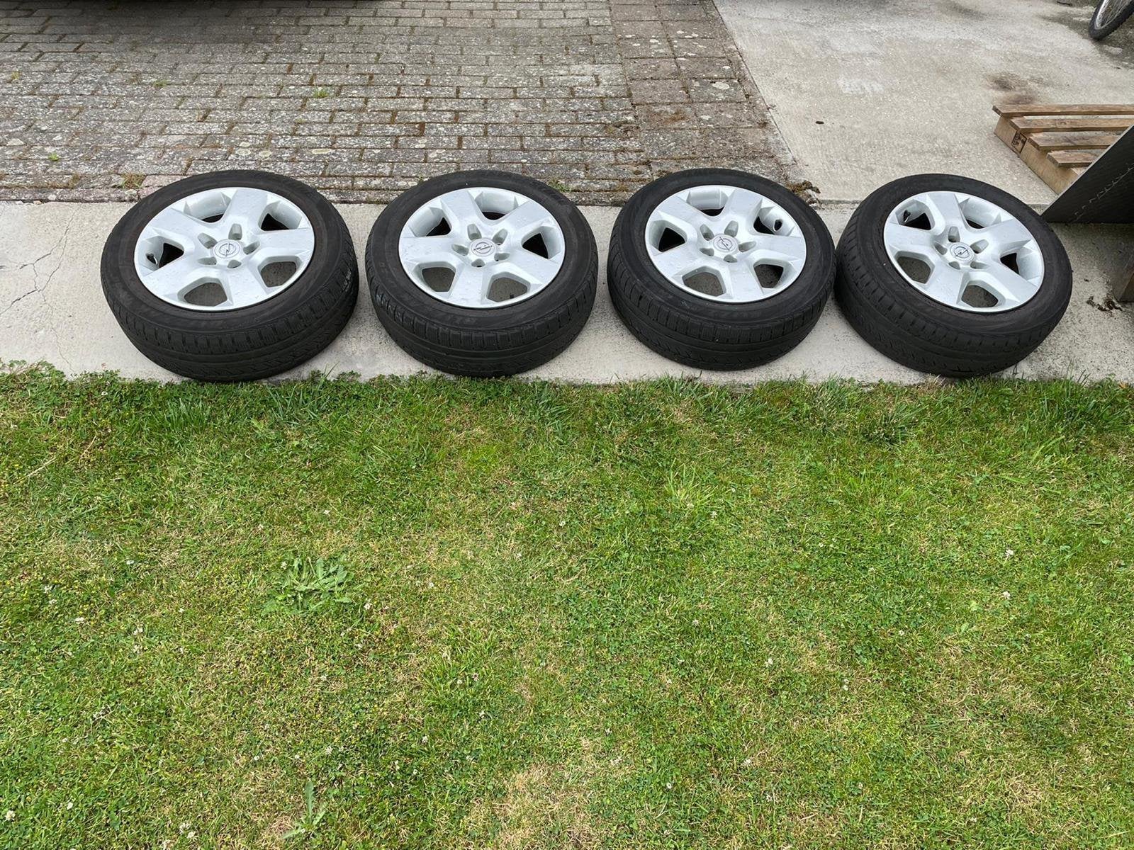 Opel orginele 16 inch lichtmetalen velgen let winterbanden, Ophalen, 16 inch, Winterbanden, Velg(en)