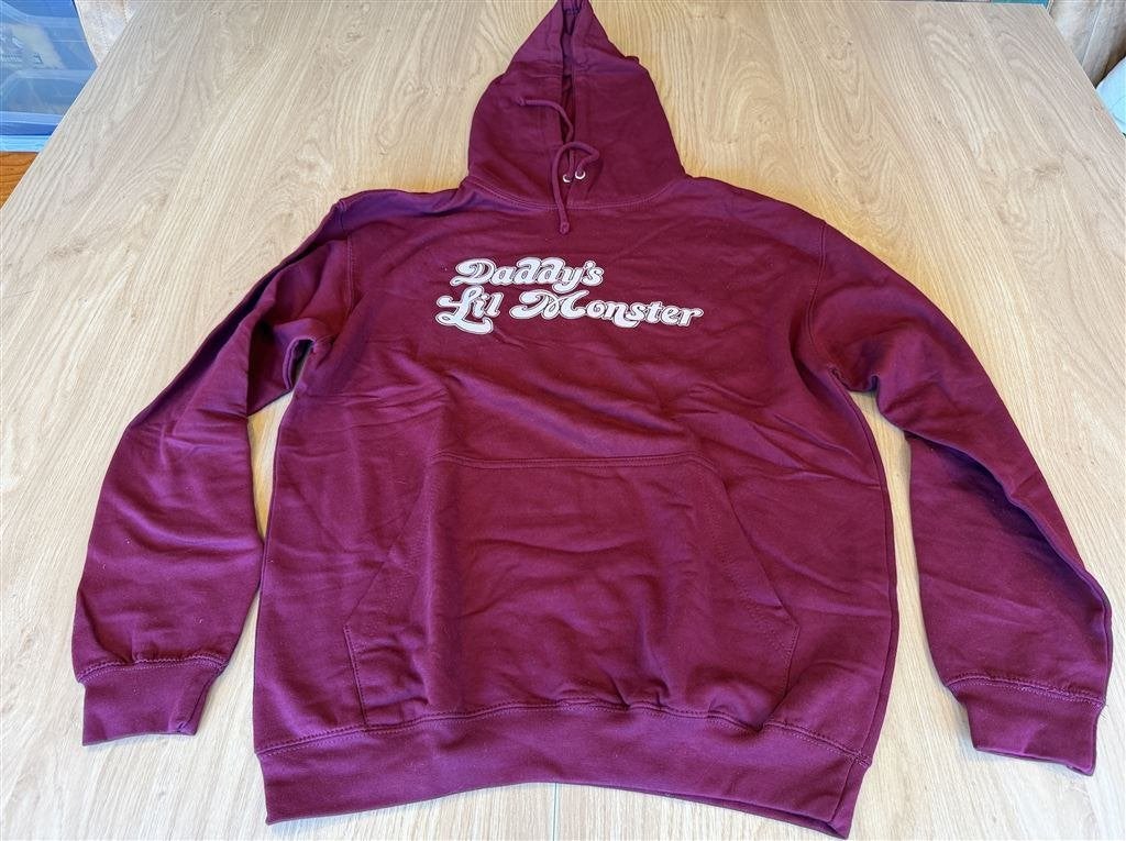 Daddy\'s Little Monster Hoodie - Maat M, Kleding | Dames, Truien en Vesten, Ophalen of Verzenden, Zo goed als nieuw, Maat 38/40 (M)