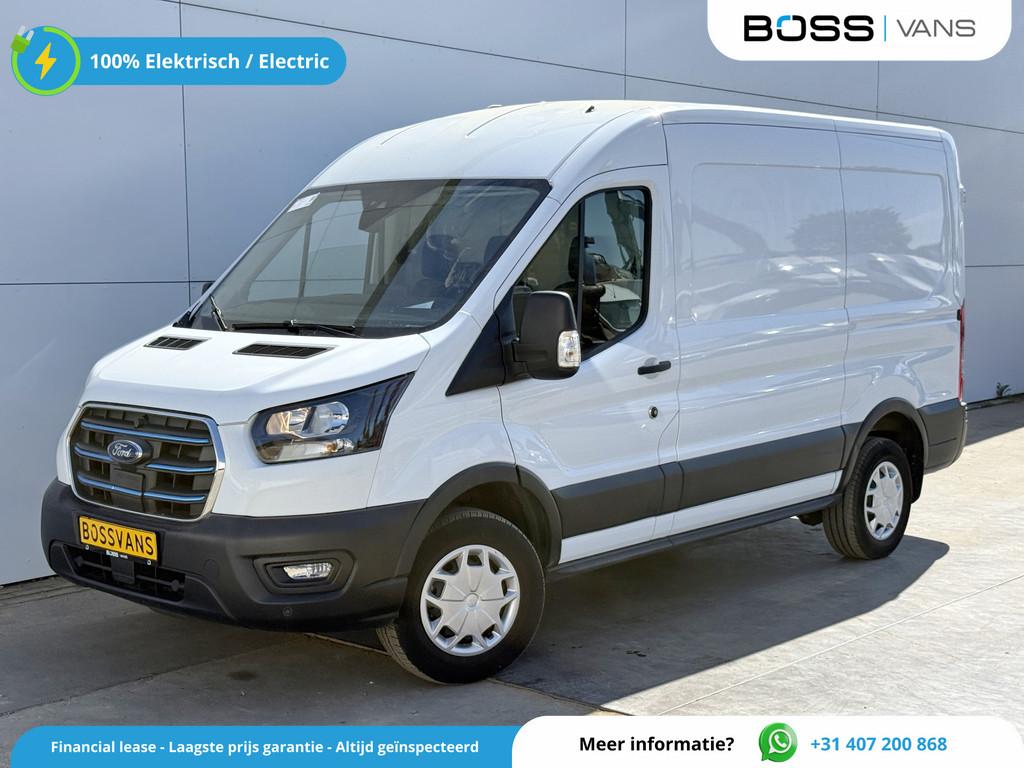 Ford E-Transit 68kWh 184PK L2H2 317km WLTP 97% (SOH) BEV Sne, Autos, Camionnettes & Utilitaires, Achat, 135 kW, 3 places, Noir