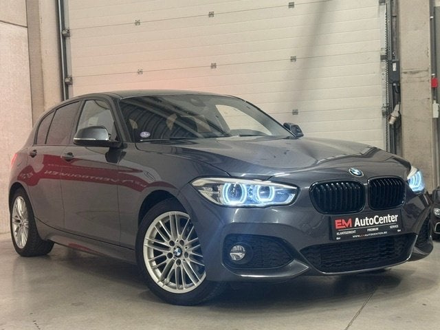 BMW 118i M-Pack Shadow Keyless-Adaptiv LED-Camera-HarmanKard, Autos, BMW, 100 kW, Argent ou Gris, Achat, Euro 6