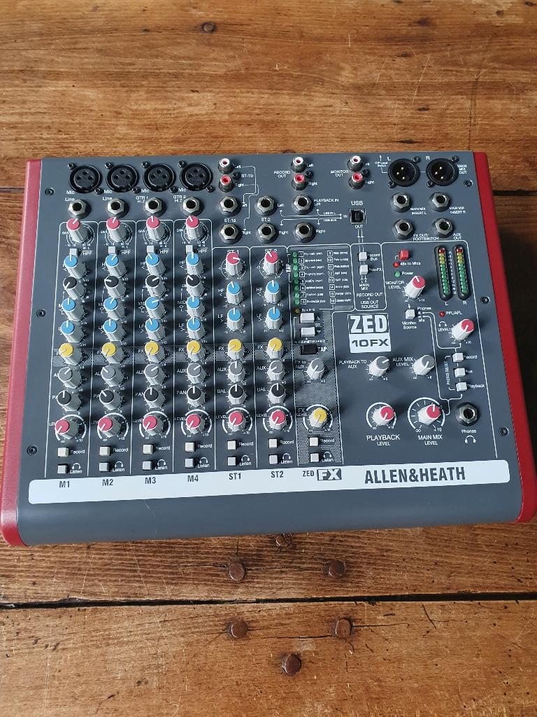 Mengtafel Allen & Heat ZED-10FX, Muziek en Instrumenten, Mengpanelen, Zo goed als nieuw, 5 tot 10 kanalen, Ophalen of Verzenden