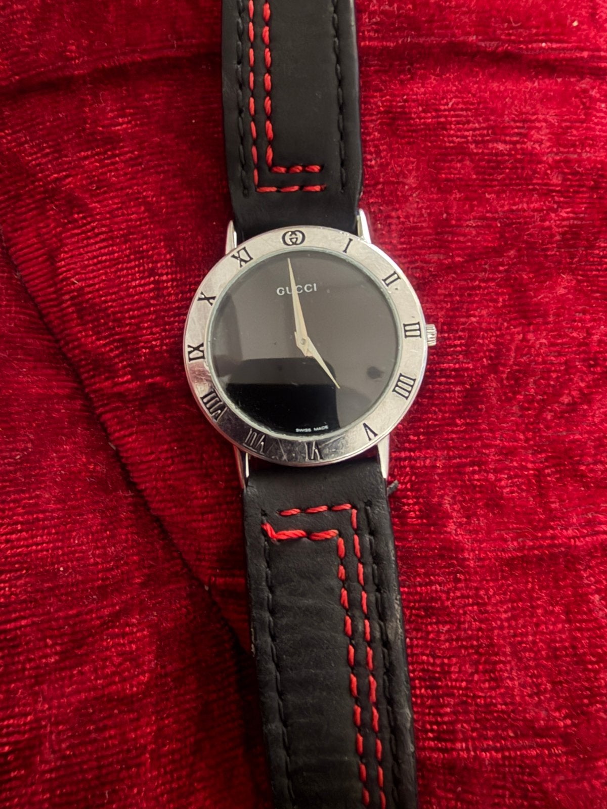 Gucci montre vintage, Enlèvement ou Envoi, Comme neuf