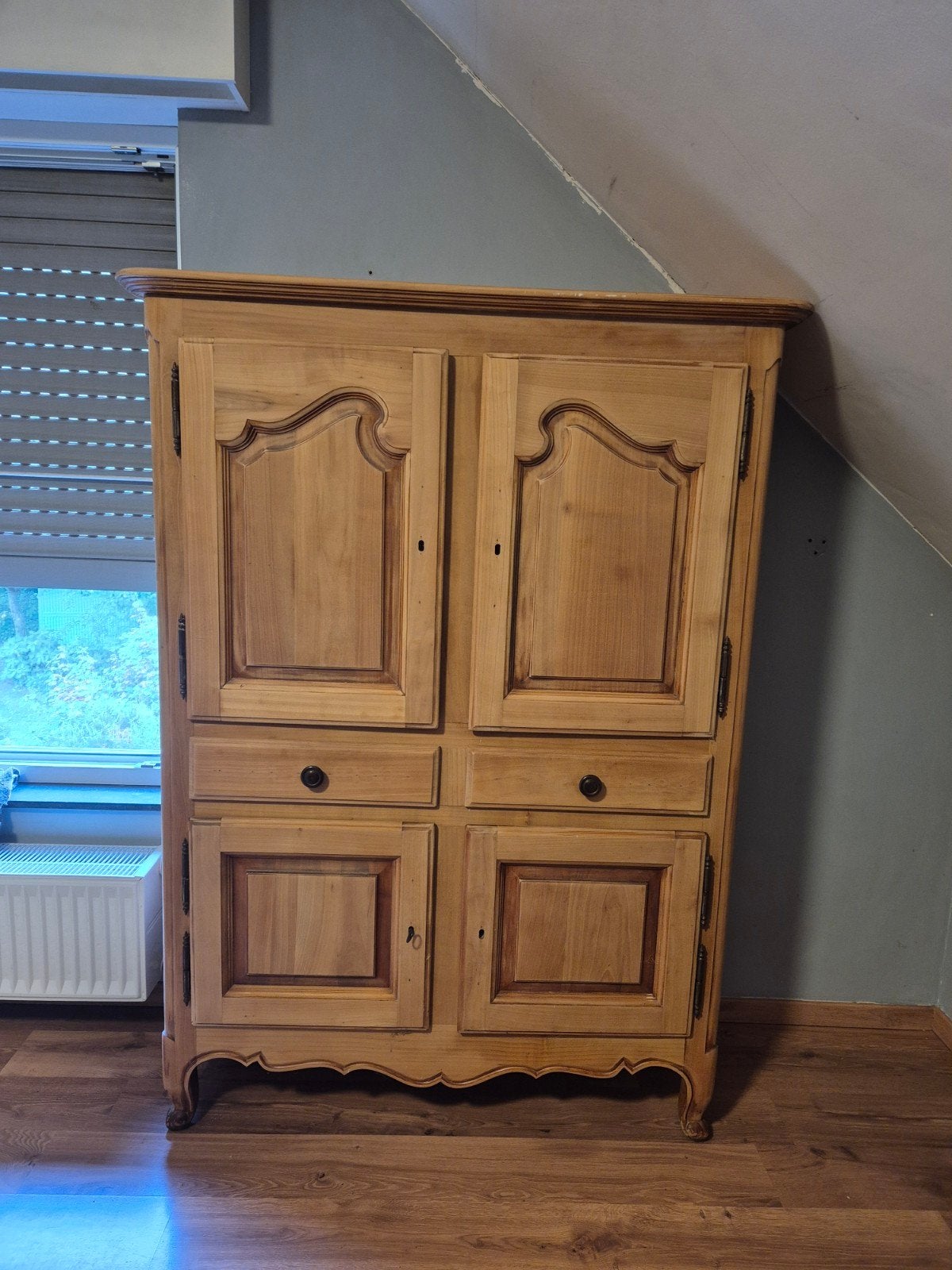 Grand vaisselier ancien en bois à restaurer, Maison & Meubles, 25 à 50 cm, 100 à 150 cm, Utilisé, Avec tiroir(s)