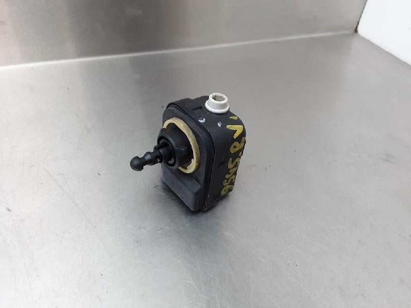 PHARE MOTEUR Toyota RAV4 (A3) (01-2005/06-2013), Utilisé, Toyota
