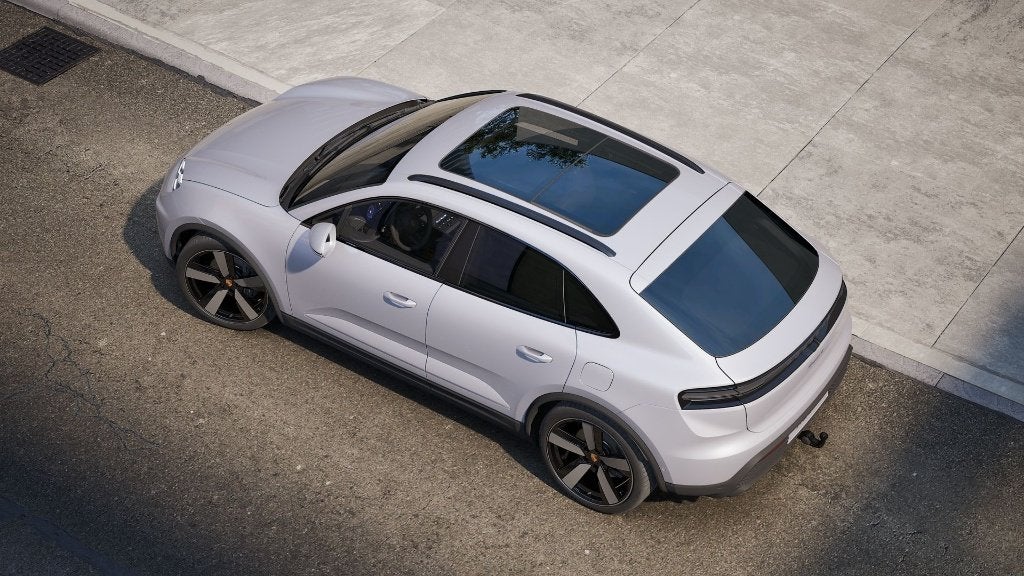 Porsche Macan 4 – 22” – Luchtvering–Achterasbesturing – Inno, Automaat, Leder, SUV of Terreinwagen, Zilver of Grijs