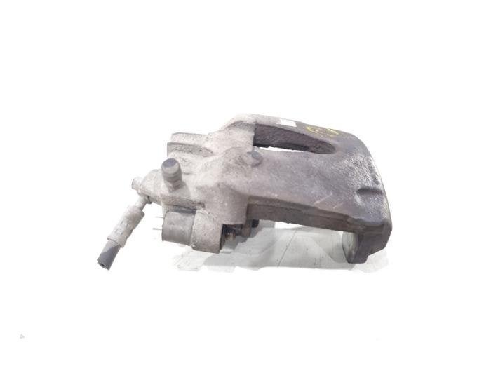Etrier de frein (pince) avant droit d'un Audi A1, Autos : Pièces & Accessoires, Freins & Transmission, Audi, Utilisé, 3 mois de garantie