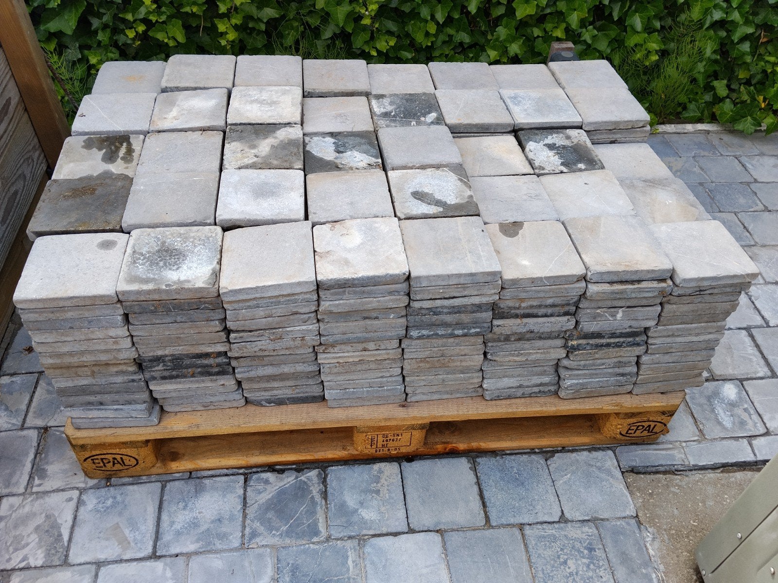 Vietnamese blauwsteen 15x15, Tuin en Terras, Ophalen