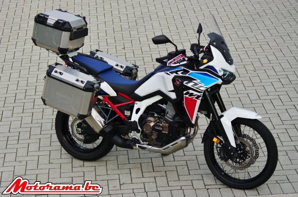 Honda CRF1100 Africa Twin DCT - 2022 - 14 000 km @Motorama, Permis Moto A, Entreprise, Occasion, 2 cylindres