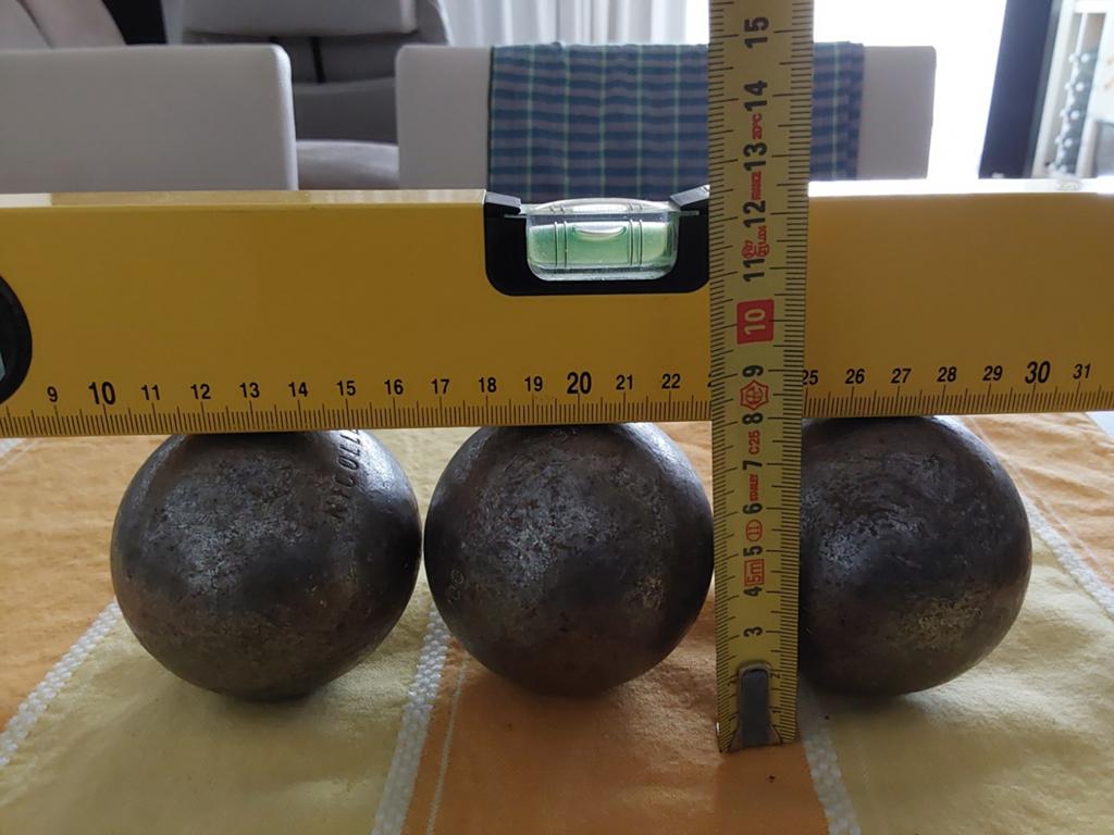 3 petanque ballen, Ophalen
