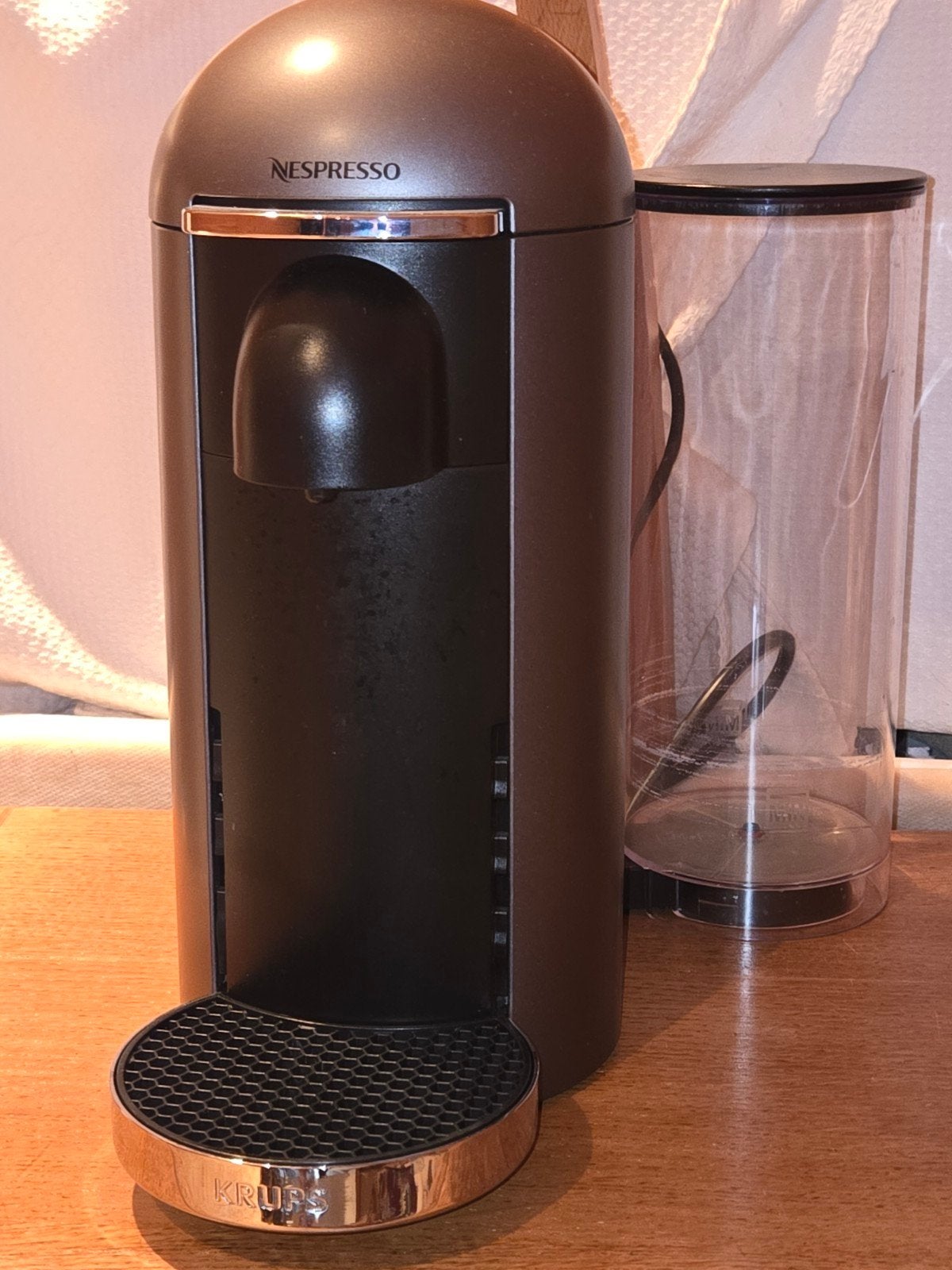 Nespresso XN900, Gebruikt, Espresso apparaat, Ophalen of Verzenden, 1 kopje