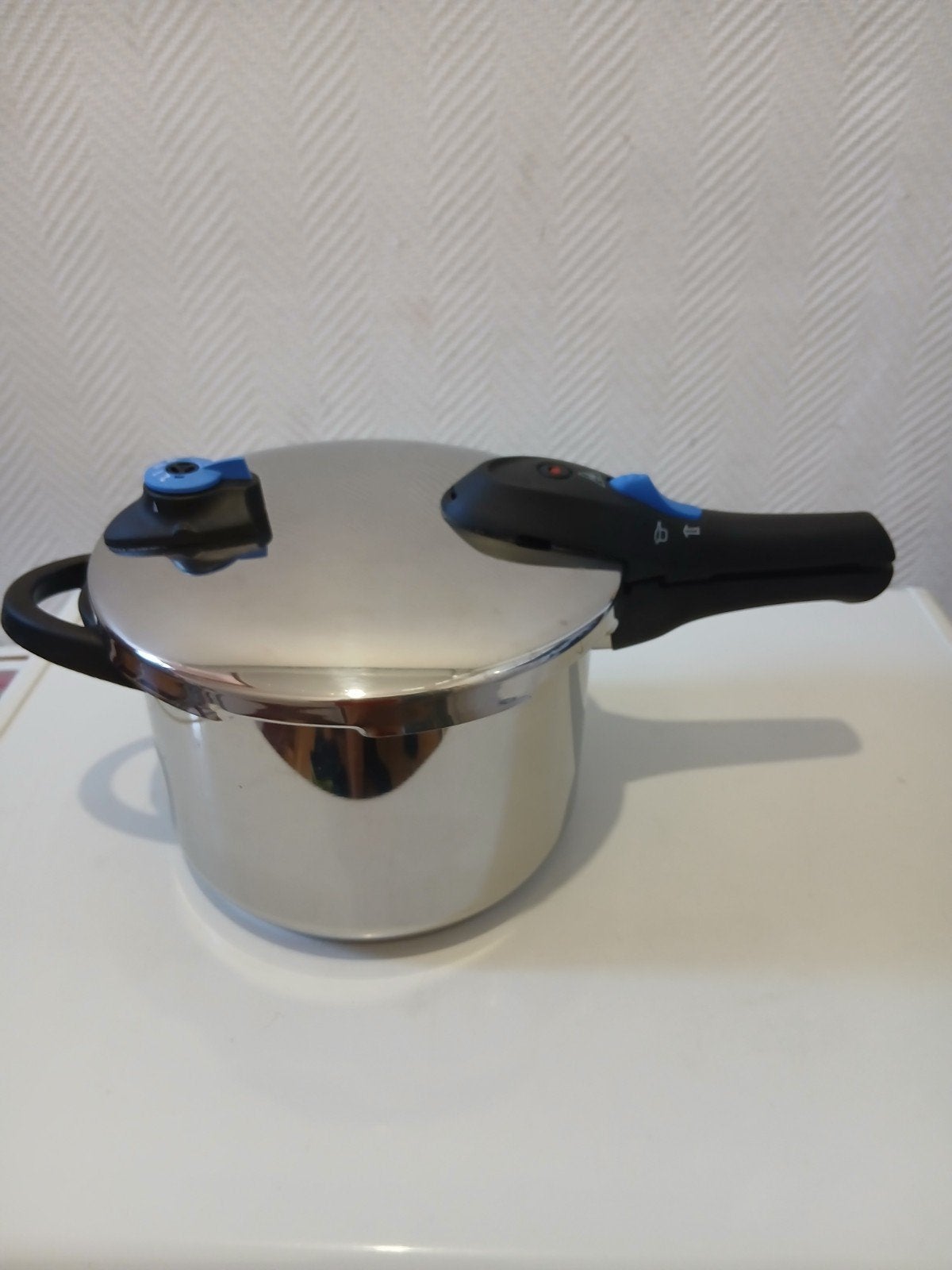 cocotte, Huis en Inrichting, Keuken | Potten en Pannen, Ophalen of Verzenden, Braadpan