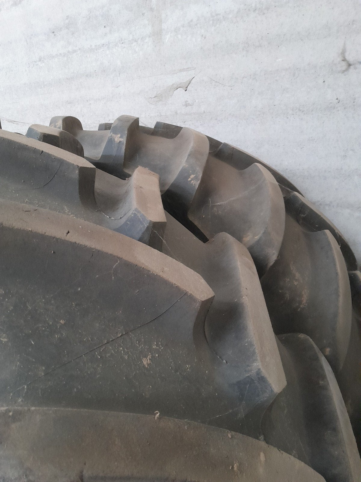 banden MICHELIN XM 108  en velgen new holland, Articles professionnels, Enlèvement