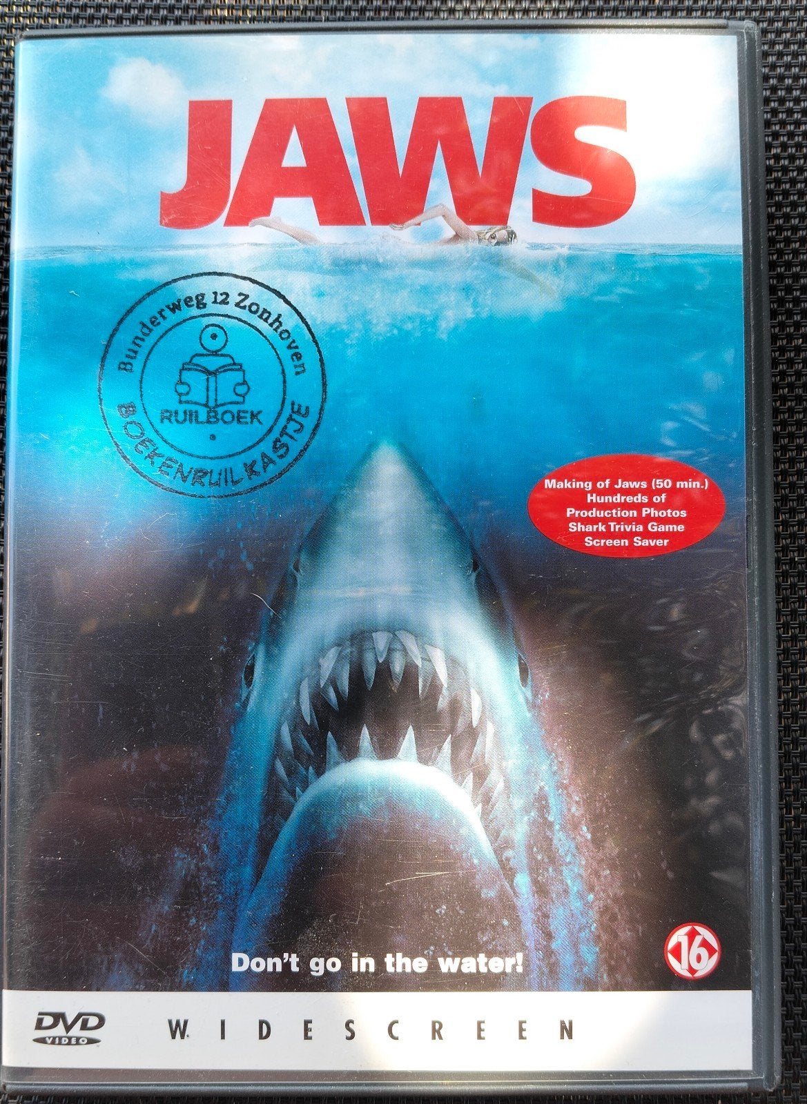 Jaws, Ophalen