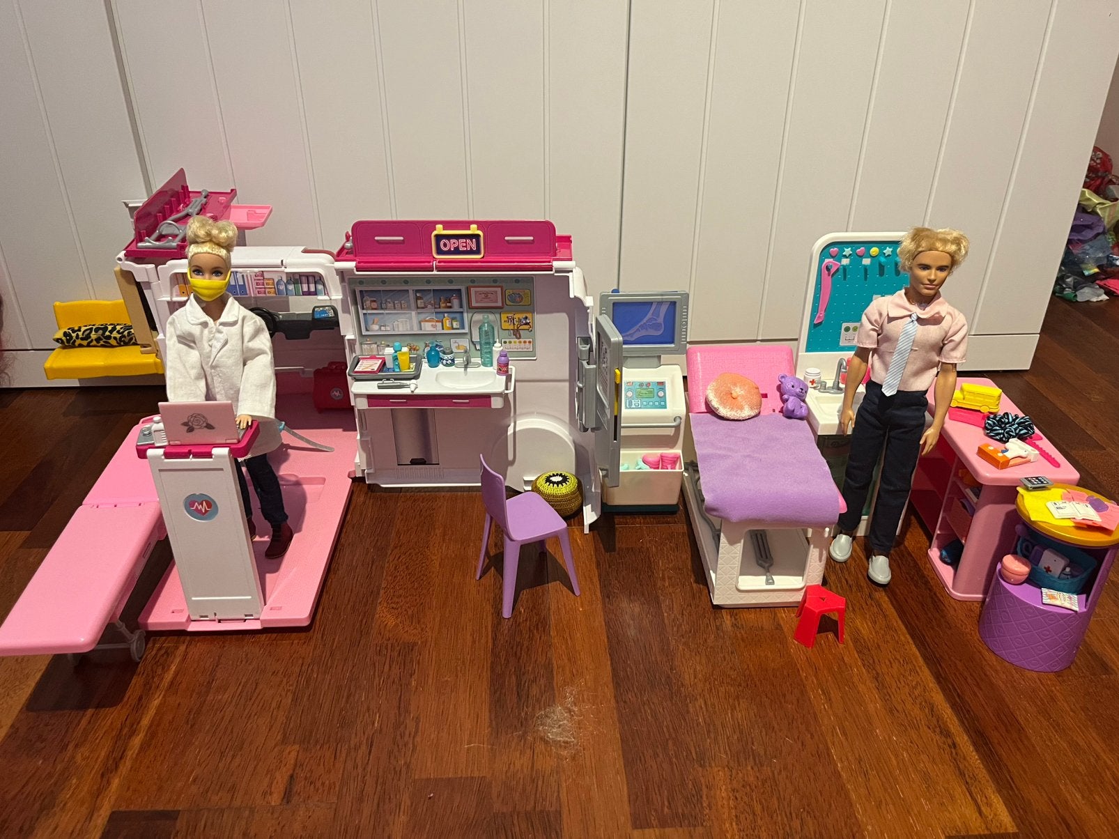 Lot Barbie ambulance, Enlèvement, Utilisé